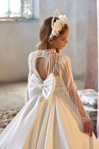 Vintage Faith Communion Gown with keyhole in the back