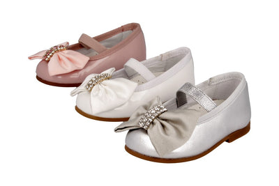 Baby Girl Ballerina Patent Shoes with Bows by Mia Bambina Boutique Canada