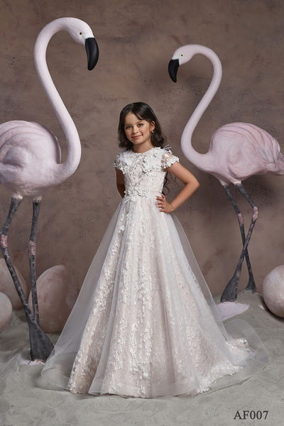 Long Flower Girl's Dress in Soft Tulle with Short Sleeves - Mia Bambina Boutique