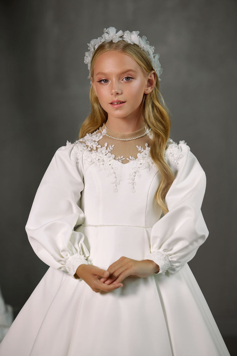 OTTAWA – CLASSIC COMMUNION DRESS WITH PUFF SLEEVE AND LACE TRIM by Mia Bambina Boutique Canada